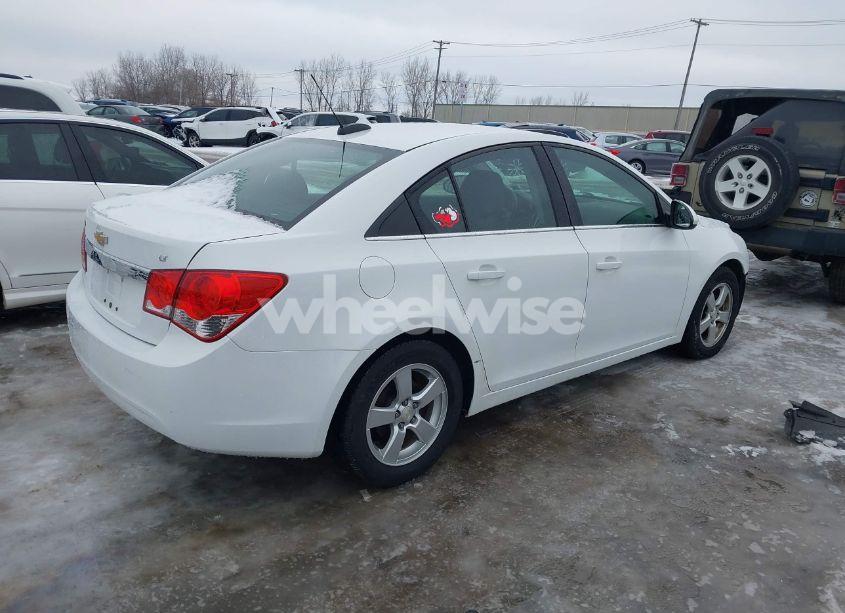 Photo 4 of 2016 Chevrolet Cruze LIMITED 1LT AUTO (VIN 1G1PE5SB8G7116245)