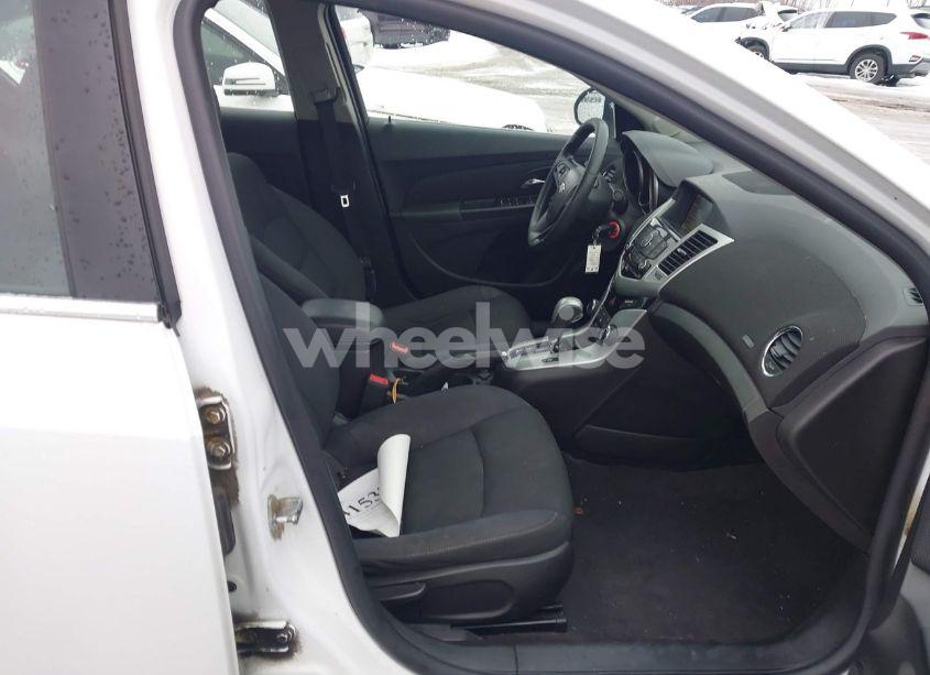 Photo 5 of 2016 Chevrolet Cruze LIMITED 1LT AUTO (VIN 1G1PE5SB8G7116245)