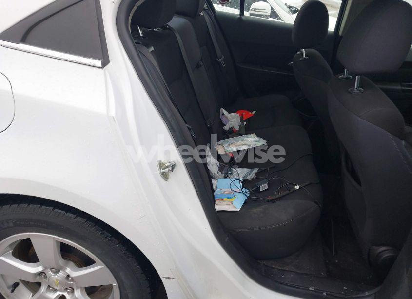Photo 8 of 2016 Chevrolet Cruze LIMITED 1LT AUTO (VIN 1G1PE5SB8G7116245)