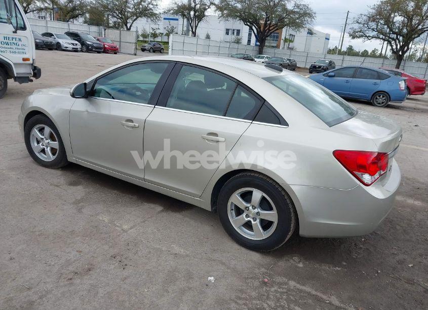 Photo 3 of 2016 Chevrolet Cruze LIMITED 1LT AUTO (VIN 1G1PE5SB8G7116780)