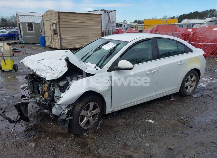 Photo 2 of 2016 Chevrolet Cruze LIMITED 1LT AUTO (VIN 1G1PE5SB8G7116794)