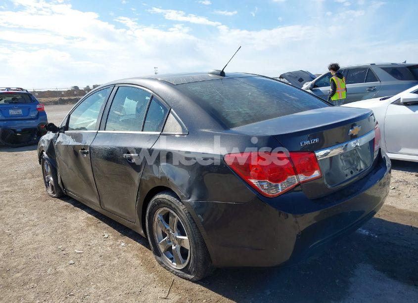 Photo 3 of 2016 Chevrolet Cruze LIMITED 1LT AUTO (VIN 1G1PE5SB8G7122532)