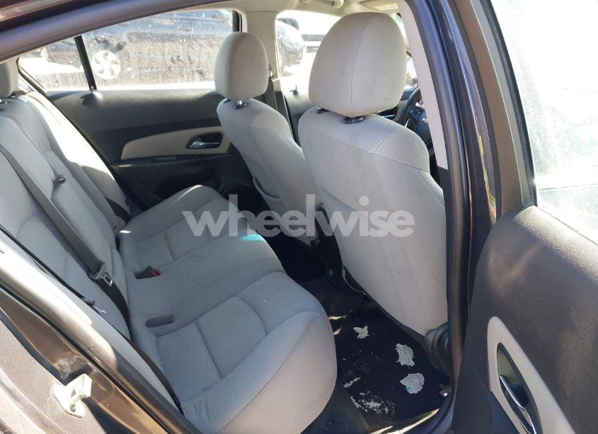 Photo 8 of 2016 Chevrolet Cruze LIMITED 1LT AUTO (VIN 1G1PE5SB8G7122532)