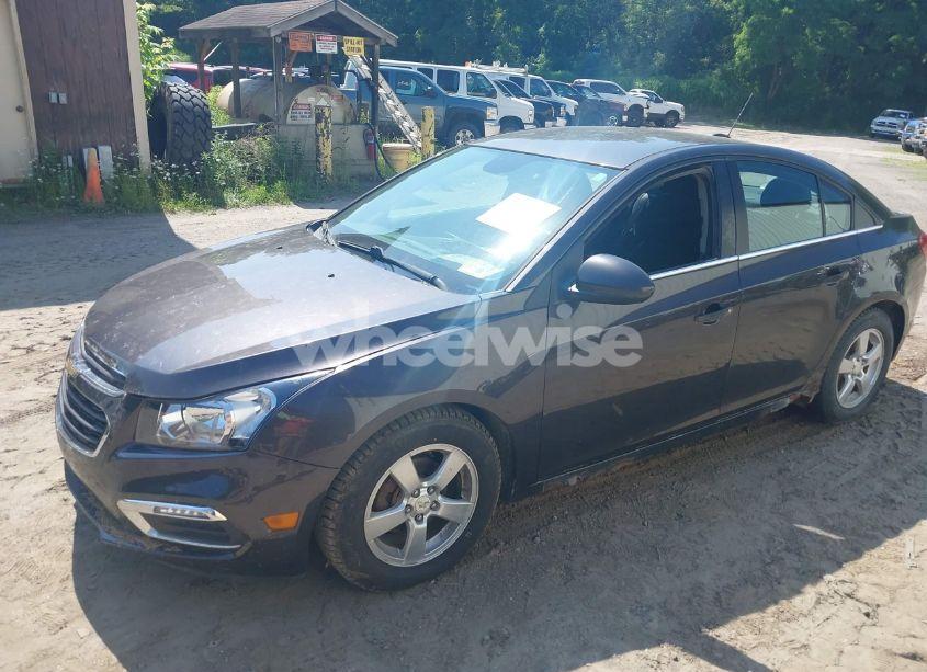 Photo 2 of 2016 Chevrolet Cruze LIMITED 1LT AUTO (VIN 1G1PE5SB8G7125494)