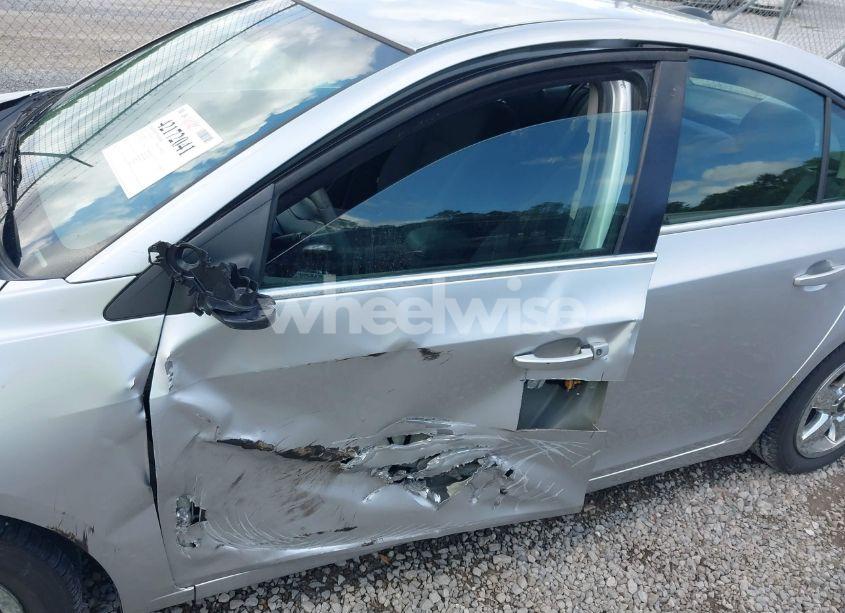 Photo 6 of 2016 Chevrolet Cruze LIMITED 1LT AUTO (VIN 1G1PE5SB8G7133076)