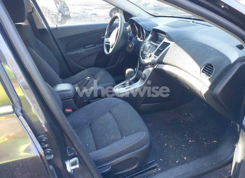 Photo 5 of 2016 Chevrolet Cruze LIMITED 1LT AUTO (VIN 1G1PE5SB8G7138908)