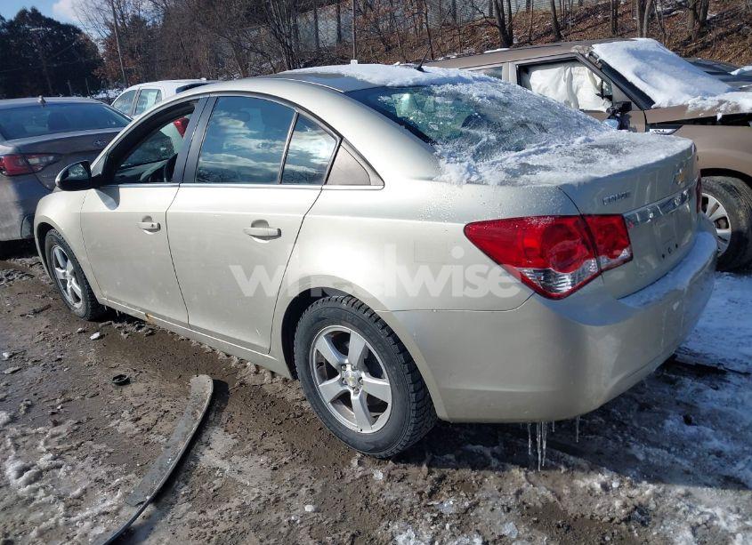 Photo 3 of 2016 Chevrolet Cruze LIMITED 1LT AUTO (VIN 1G1PE5SB8G7153537)
