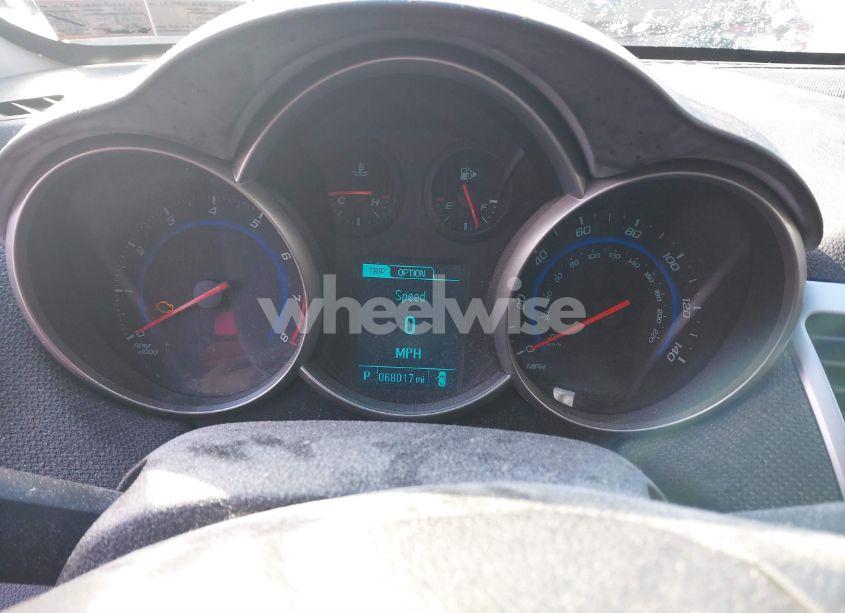 Photo 7 of 2016 Chevrolet Cruze LIMITED 1LT AUTO (VIN 1G1PE5SB8G7153537)
