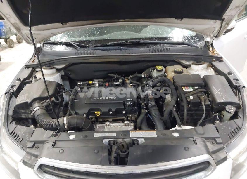 Photo 10 of 2016 Chevrolet Cruze LIMITED 1LT AUTO (VIN 1G1PE5SB8G7197778)