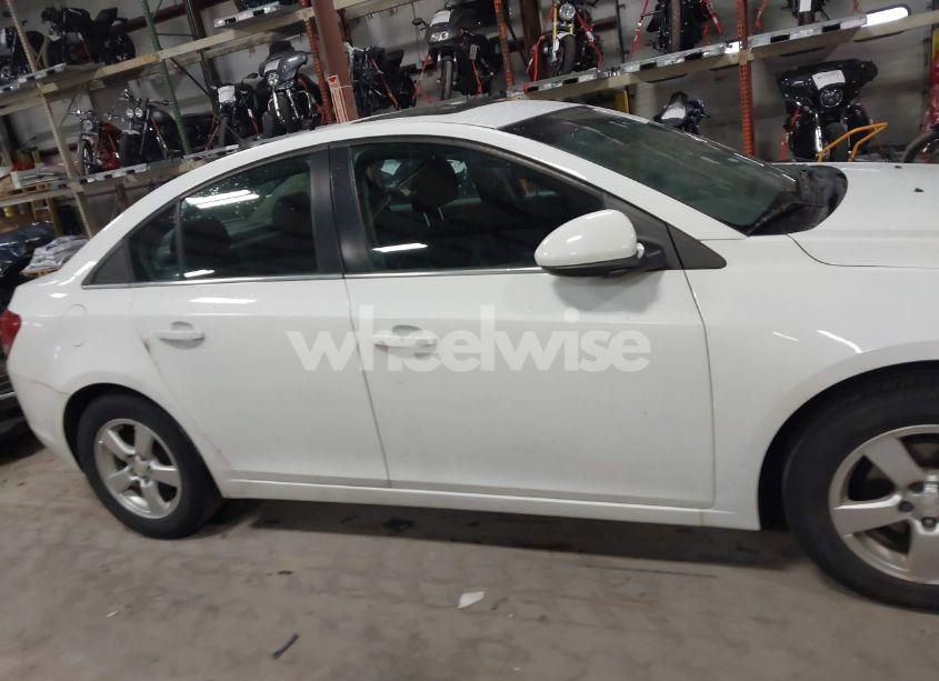 Photo 13 of 2016 Chevrolet Cruze LIMITED 1LT AUTO (VIN 1G1PE5SB8G7197778)