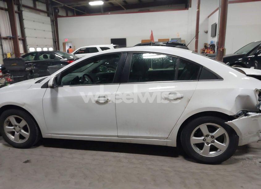 Photo 14 of 2016 Chevrolet Cruze LIMITED 1LT AUTO (VIN 1G1PE5SB8G7197778)