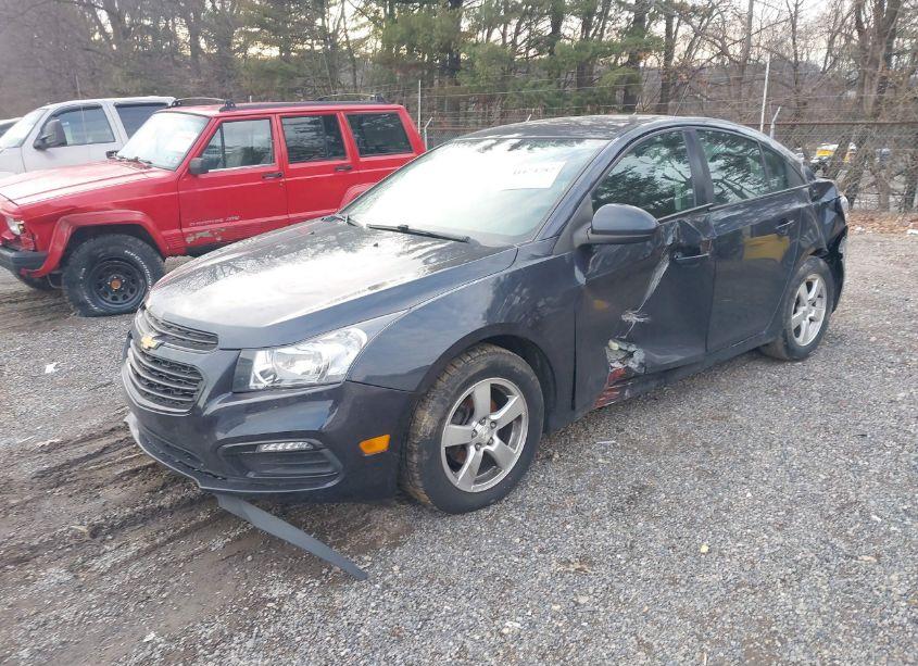 Photo 2 of 2016 Chevrolet Cruze LIMITED 1LT AUTO (VIN 1G1PE5SB8G7222789)