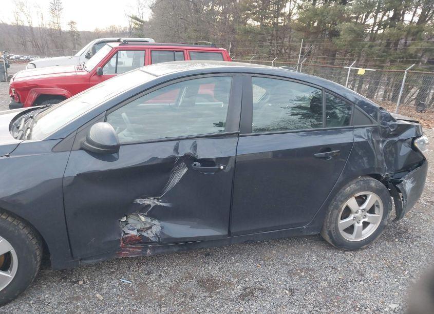 Photo 6 of 2016 Chevrolet Cruze LIMITED 1LT AUTO (VIN 1G1PE5SB8G7222789)