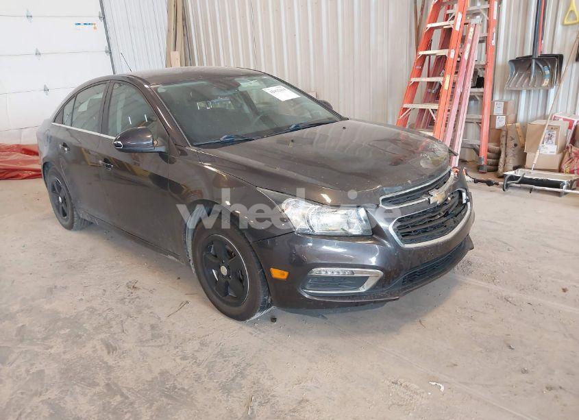 2016 Chevrolet Cruze LIMITED 1LT AUTO (VIN 1G1PE5SB8G7228222) main photo