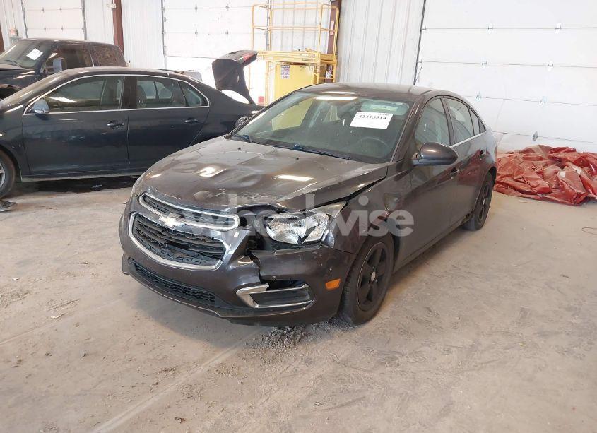 Photo 2 of 2016 Chevrolet Cruze LIMITED 1LT AUTO (VIN 1G1PE5SB8G7228222)