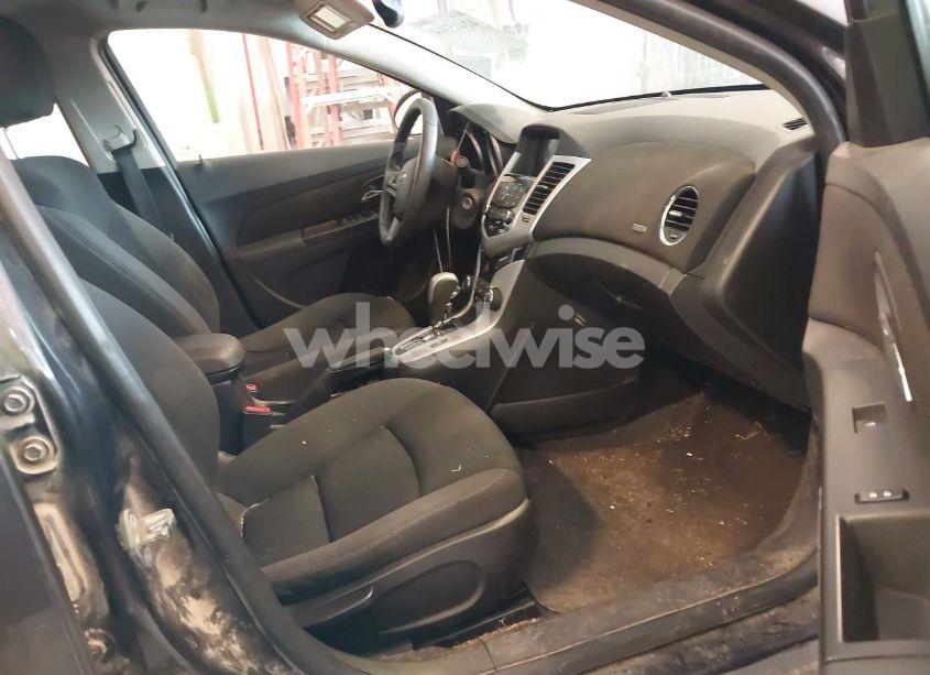 Photo 5 of 2016 Chevrolet Cruze LIMITED 1LT AUTO (VIN 1G1PE5SB8G7228222)