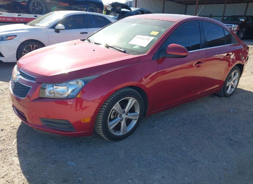 Photo 2 of 2013 Chevrolet Cruze 2LT AUTO (VIN 1G1PE5SB9D7113463)