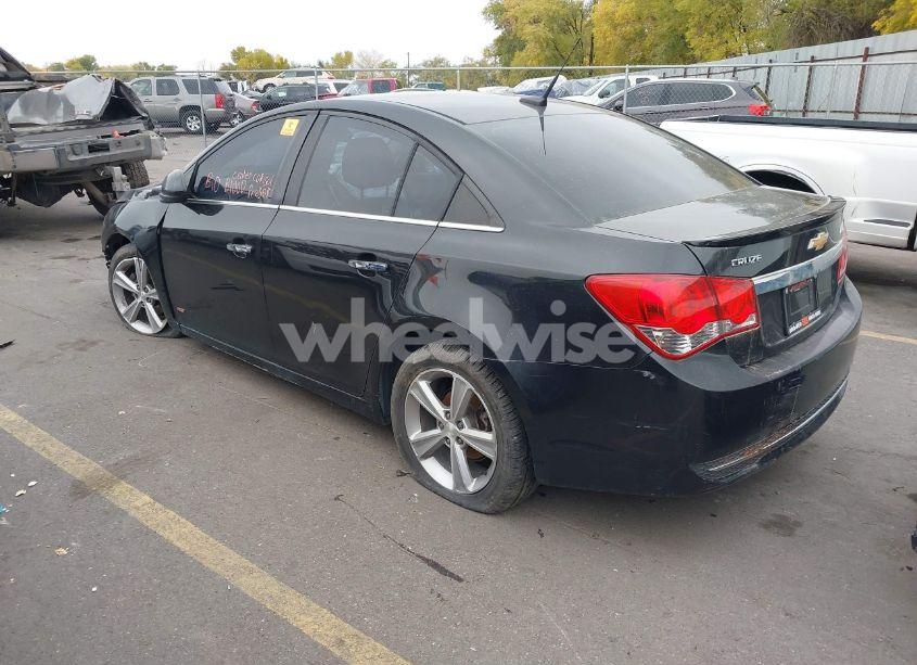 Photo 3 of 2013 Chevrolet Cruze 2LT AUTO (VIN 1G1PE5SB9D7178250)