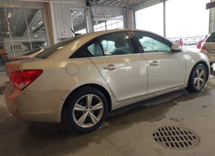 Photo 4 of 2013 Chevrolet Cruze 2LT AUTO (VIN 1G1PE5SB9D7293639)