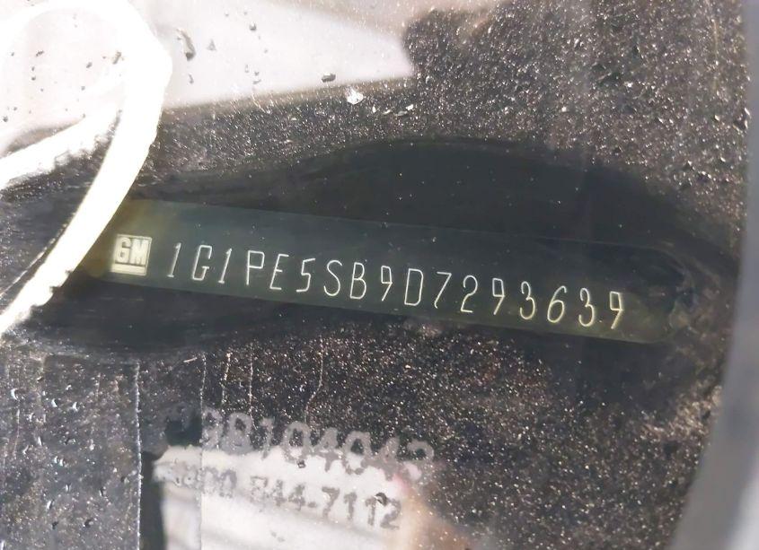 Photo 9 of 2013 Chevrolet Cruze 2LT AUTO (VIN 1G1PE5SB9D7293639)