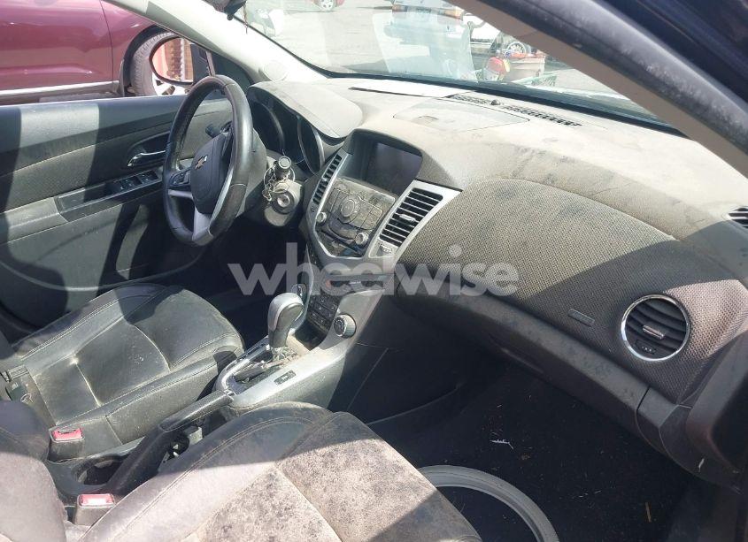 Photo 5 of 2014 Chevrolet Cruze 2LT AUTO (VIN 1G1PE5SB9E7132483)