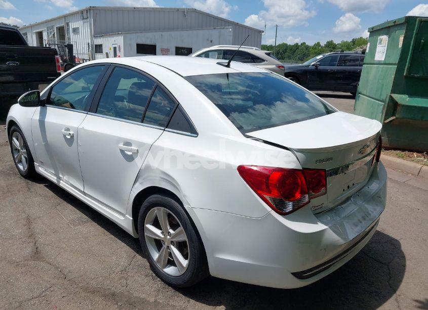 Photo 3 of 2014 Chevrolet Cruze 2LT AUTO (VIN 1G1PE5SB9E7212124)