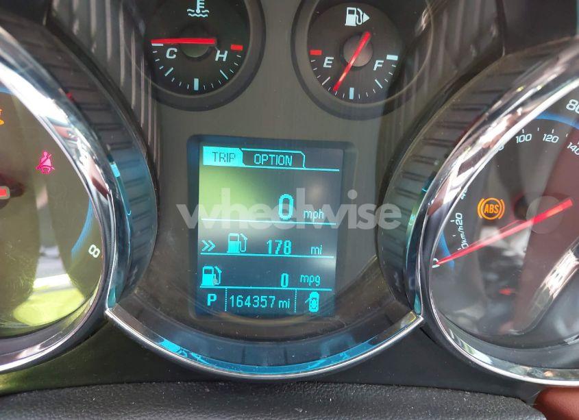 Photo 7 of 2014 Chevrolet Cruze 2LT AUTO (VIN 1G1PE5SB9E7212124)