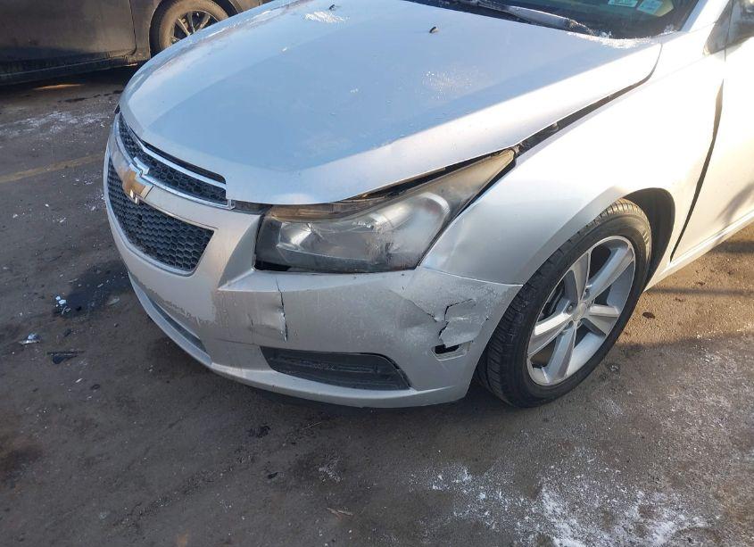 Photo 6 of 2014 Chevrolet Cruze 2LT AUTO (VIN 1G1PE5SB9E7289169)