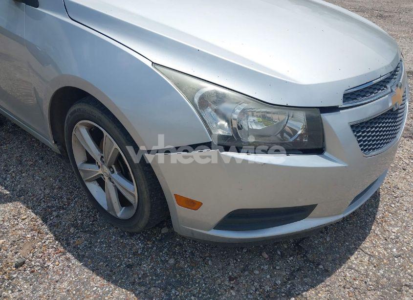 Photo 15 of 2014 Chevrolet Cruze 2LT AUTO (VIN 1G1PE5SB9E7304673)