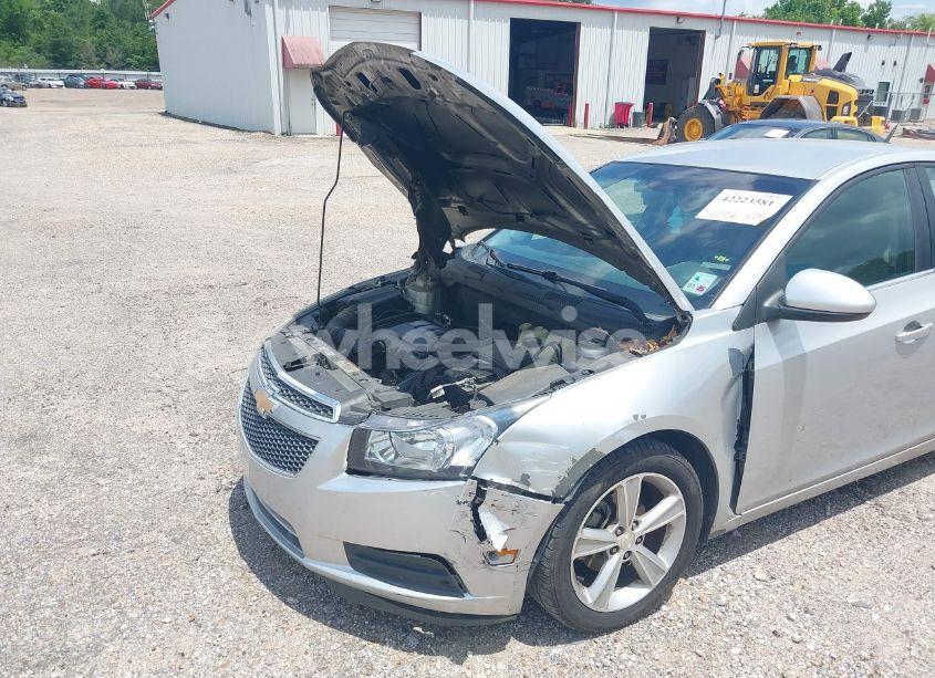 Photo 17 of 2014 Chevrolet Cruze 2LT AUTO (VIN 1G1PE5SB9E7304673)