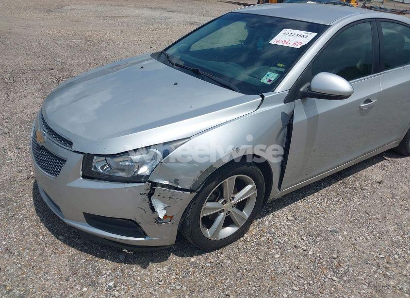 Photo 6 of 2014 Chevrolet Cruze 2LT AUTO (VIN 1G1PE5SB9E7304673)