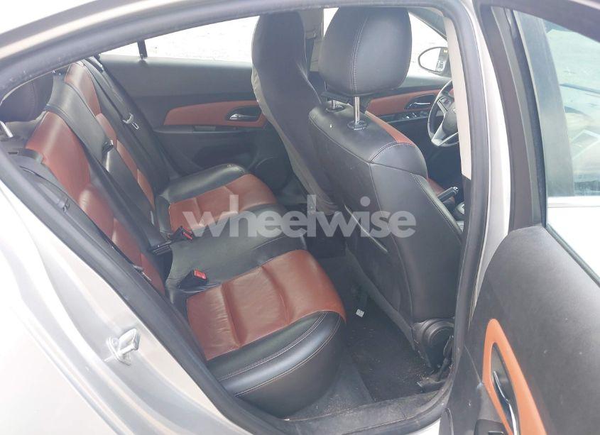 Photo 8 of 2014 Chevrolet Cruze 2LT AUTO (VIN 1G1PE5SB9E7304673)