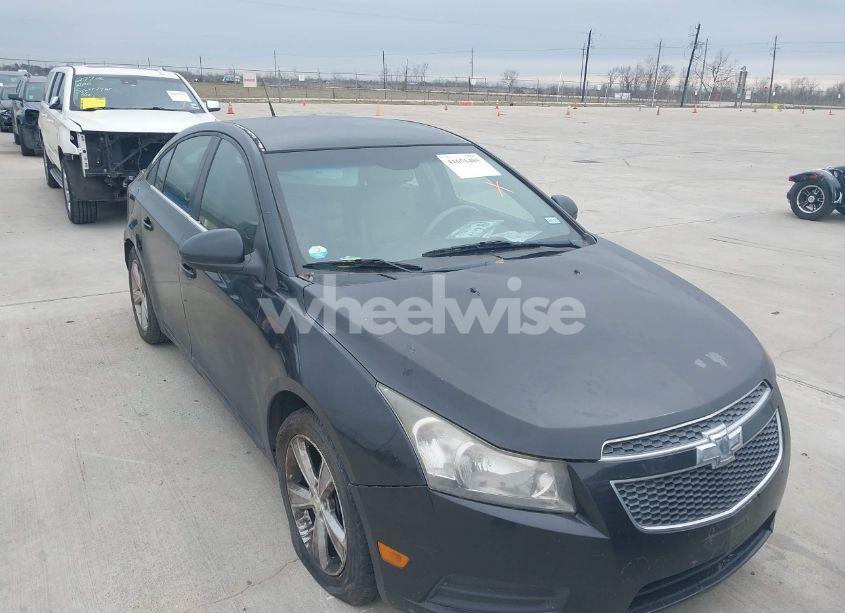 Photo 13 of 2014 Chevrolet Cruze 2LT AUTO (VIN 1G1PE5SB9E7339553)