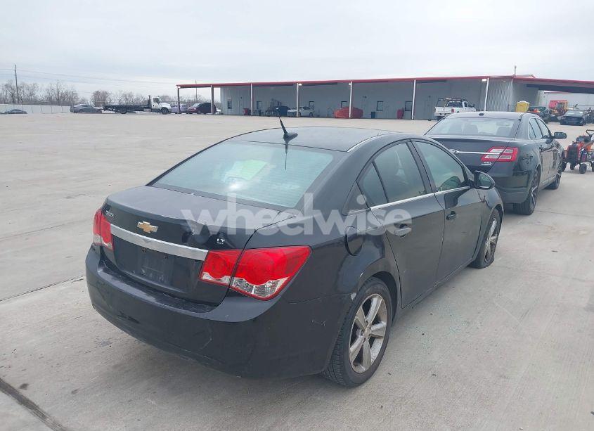 Photo 6 of 2014 Chevrolet Cruze 2LT AUTO (VIN 1G1PE5SB9E7339553)