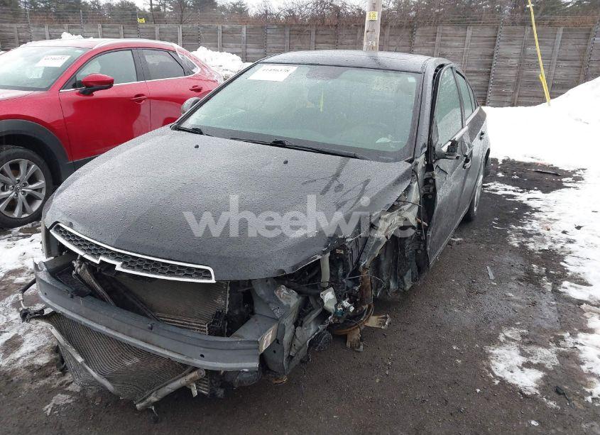Photo 2 of 2014 Chevrolet Cruze 2LT AUTO (VIN 1G1PE5SB9E7343053)