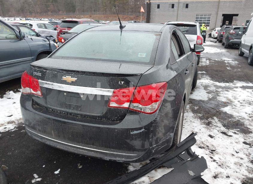 Photo 4 of 2014 Chevrolet Cruze 2LT AUTO (VIN 1G1PE5SB9E7343053)