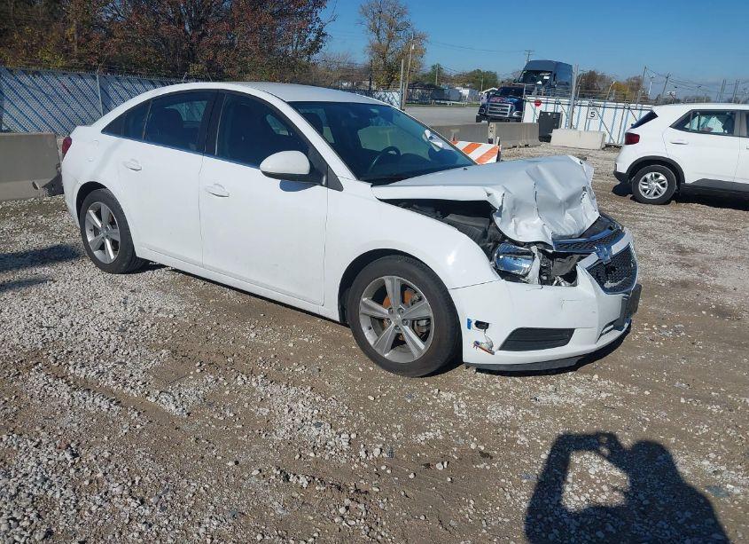 2014 Chevrolet Cruze 2LT AUTO (VIN 1G1PE5SB9E7389854) main photo