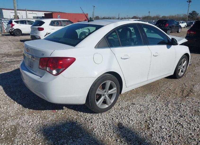 Photo 4 of 2014 Chevrolet Cruze 2LT AUTO (VIN 1G1PE5SB9E7389854)