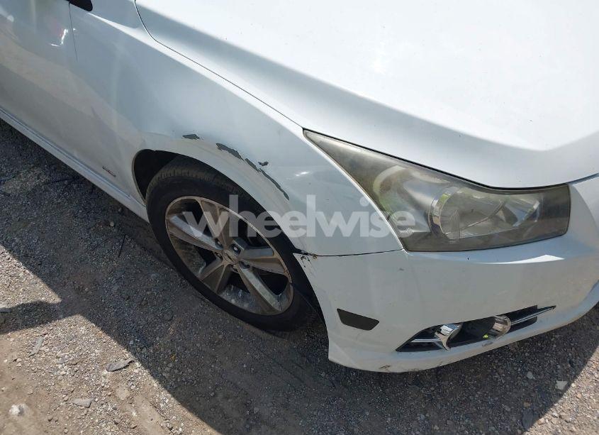 Photo 12 of 2014 Chevrolet Cruze 2LT AUTO (VIN 1G1PE5SB9E7392804)