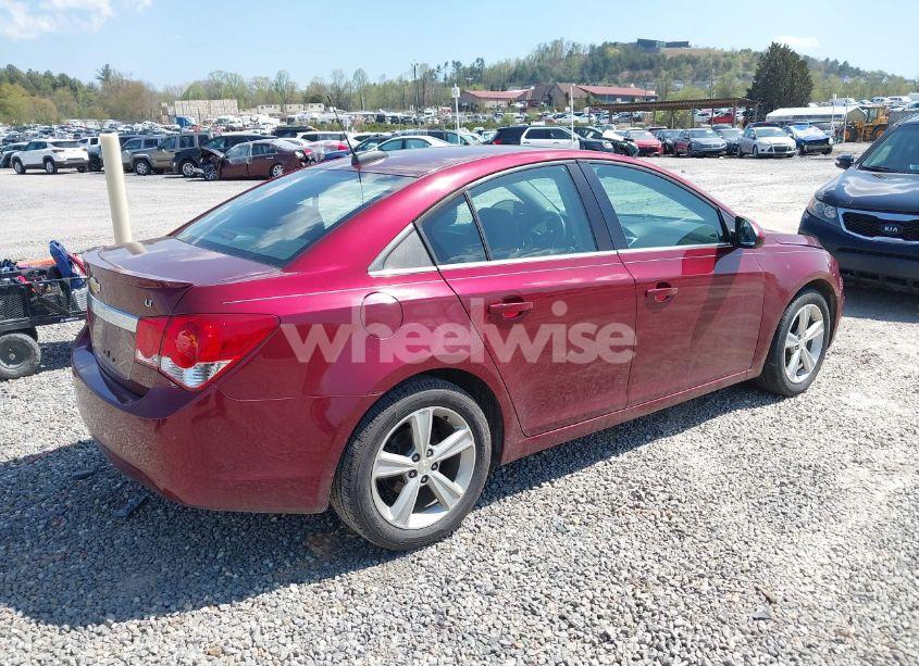 Photo 4 of 2015 Chevrolet Cruze 2LT AUTO (VIN 1G1PE5SB9F7178056)