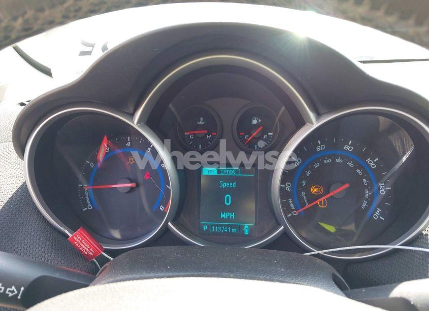 Photo 7 of 2015 Chevrolet Cruze 2LT AUTO (VIN 1G1PE5SB9F7178056)