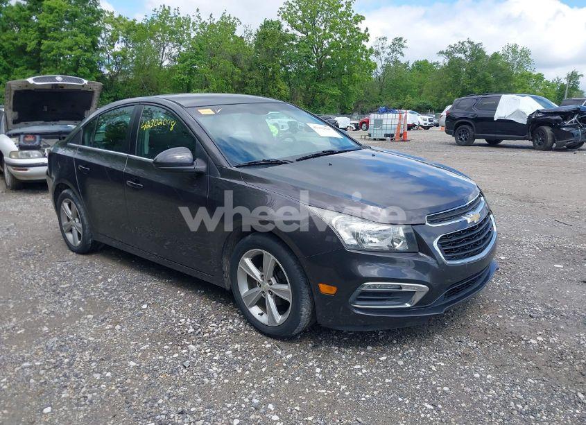 2015 Chevrolet Cruze 2LT AUTO (VIN 1G1PE5SB9F7182480) main photo