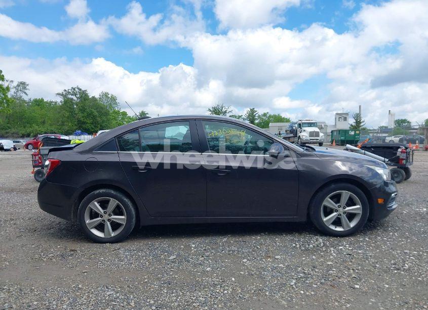 Photo 13 of 2015 Chevrolet Cruze 2LT AUTO (VIN 1G1PE5SB9F7182480)
