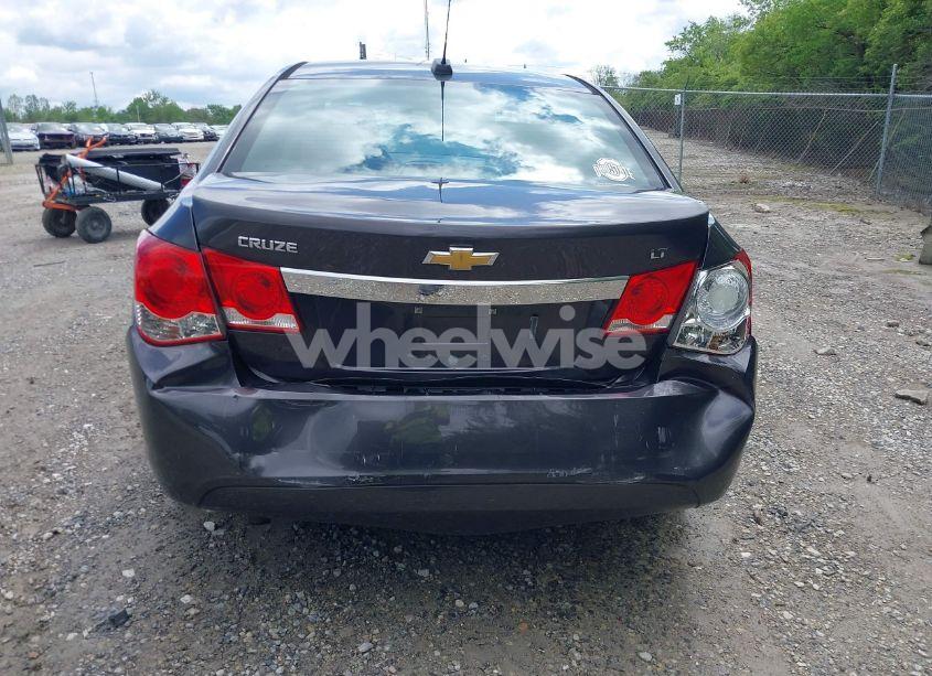 Photo 16 of 2015 Chevrolet Cruze 2LT AUTO (VIN 1G1PE5SB9F7182480)