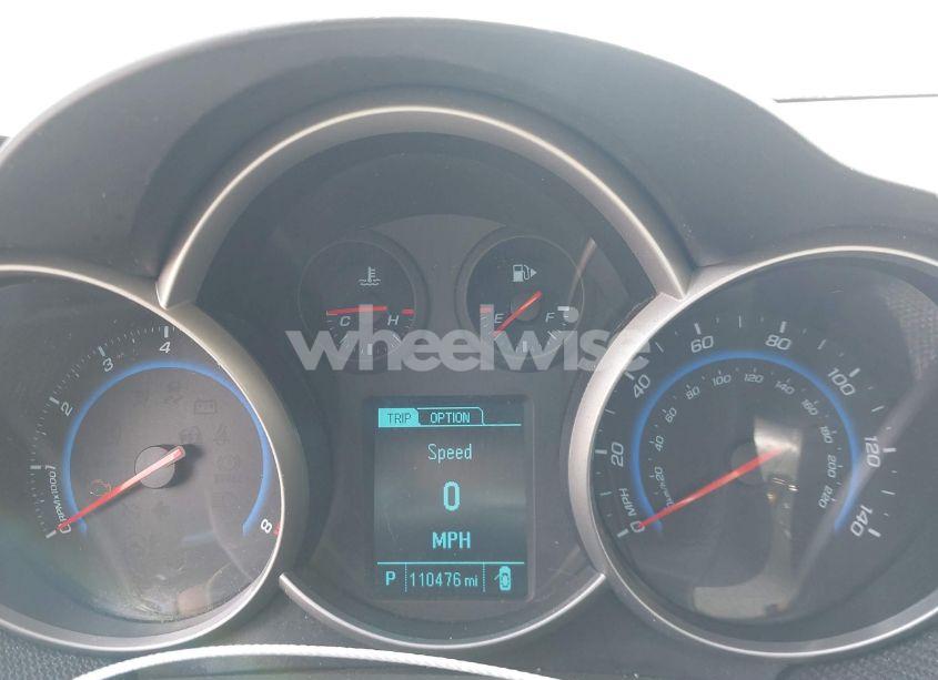 Photo 7 of 2015 Chevrolet Cruze 2LT AUTO (VIN 1G1PE5SB9F7182480)