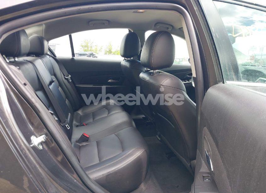 Photo 8 of 2015 Chevrolet Cruze 2LT AUTO (VIN 1G1PE5SB9F7182480)