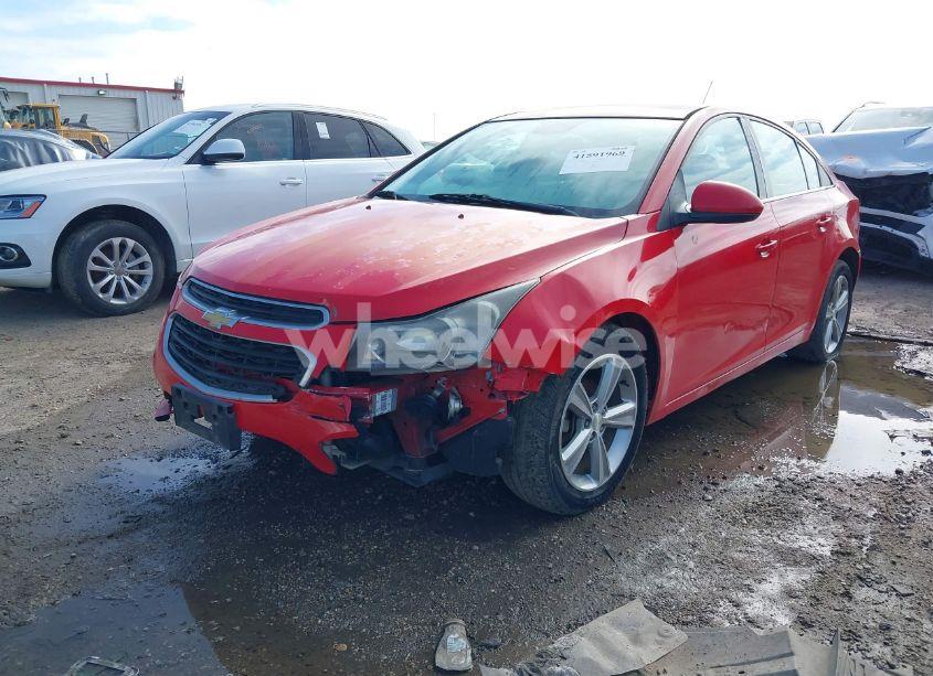 Photo 2 of 2015 Chevrolet Cruze 2LT AUTO (VIN 1G1PE5SB9F7188957)