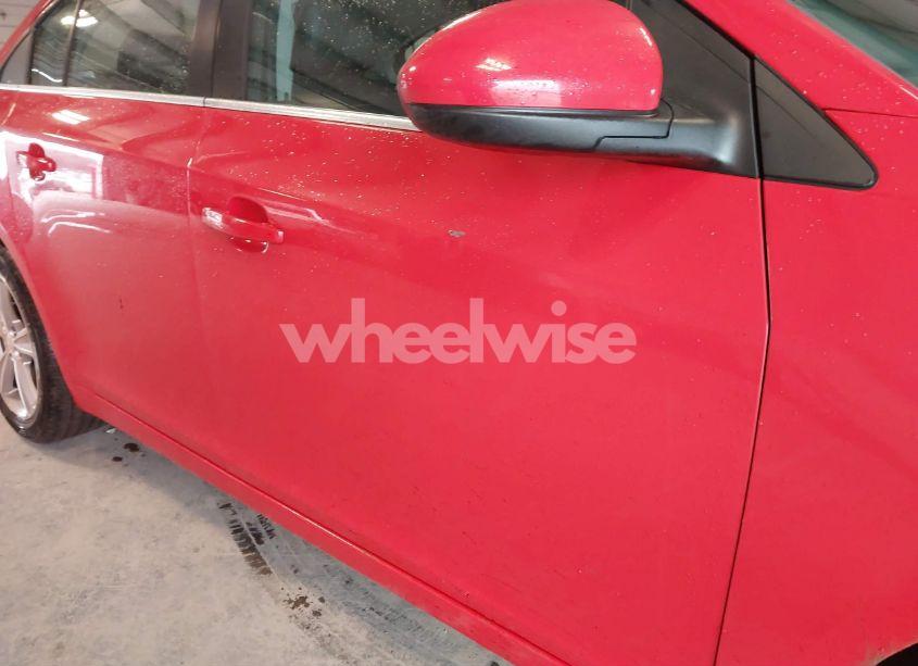 Photo 6 of 2015 Chevrolet Cruze 2LT AUTO (VIN 1G1PE5SB9F7204011)