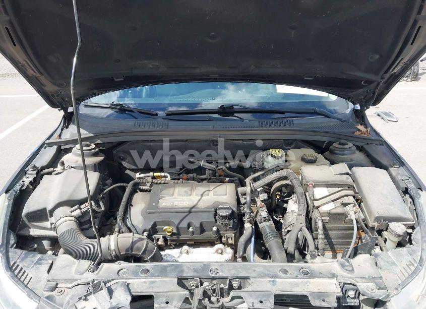 Photo 10 of 2015 Chevrolet Cruze 2LT AUTO (VIN 1G1PE5SB9F7233931)