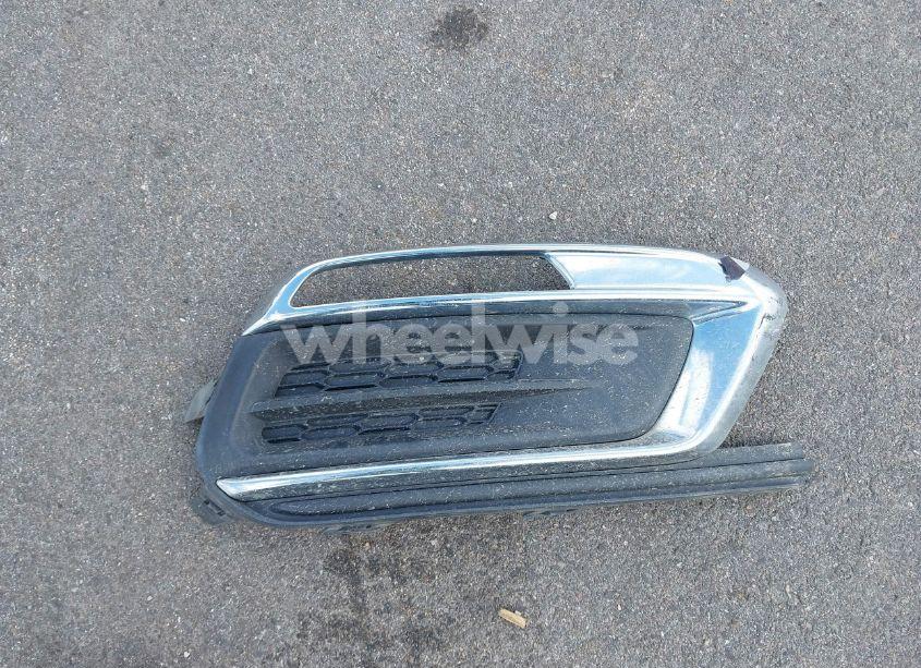 Photo 12 of 2015 Chevrolet Cruze 2LT AUTO (VIN 1G1PE5SB9F7233931)